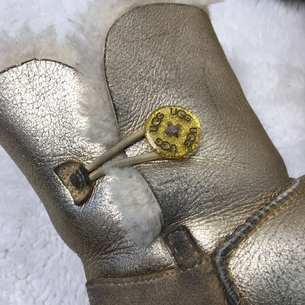 UGG Girl One Button Gold Boots Size 2